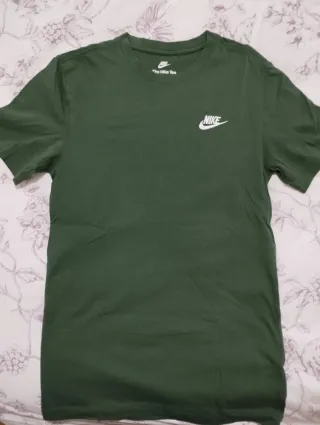 Camiseta Nike Verde oliva