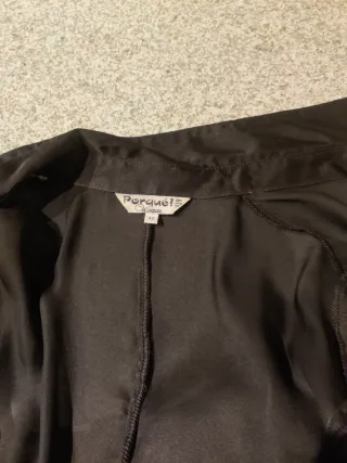 Camisa negra de raso