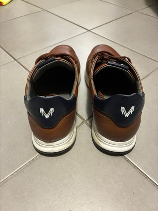 Zapatillas Martinelli Marrón