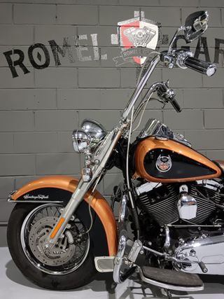 Harley Davidson Heritage Softail Classic