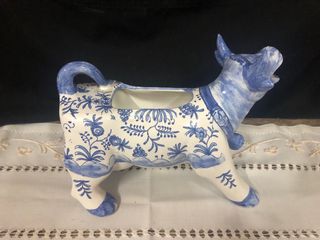 Vaca de cerámica portuguesa azul y blanca 21x18