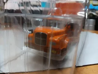 Camión MAN con remolque 1/43