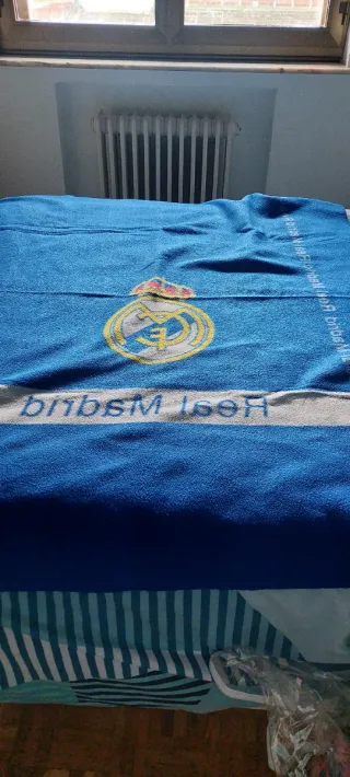 Manta Real Madrid Azul y Blanca