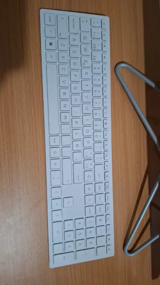 Ordenador HP Gris y Blanco