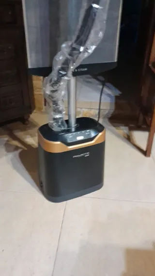 Plancha Vertical Vapor con Cepillo