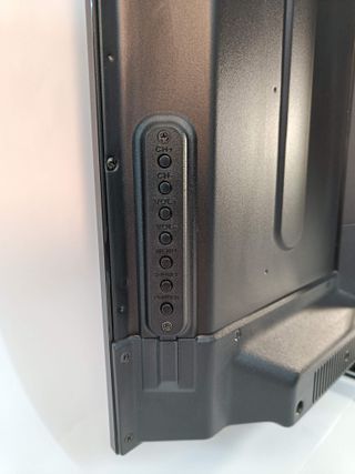 Televisor TD Systems 40” K40DLM5FA Full HD