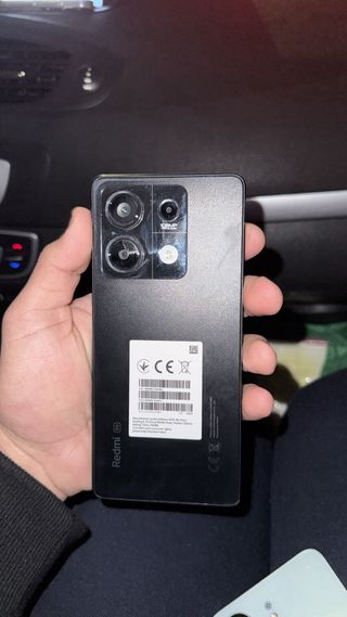 2 Xiaomi HyperOS como nuevos