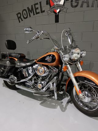 Harley Davidson Heritage Softail Classic