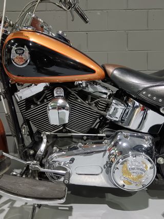 Harley Davidson Heritage Softail Classic