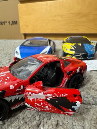 Lote 5 coches deportivos escala grande