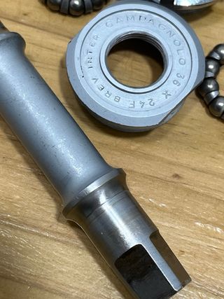 Eje pedalier Campagnolo Super Record 70-SS-120