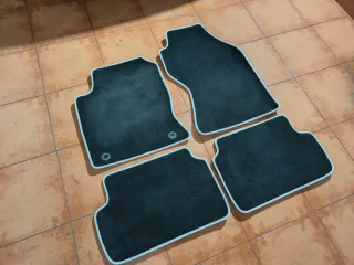 Ford Focus mk1 - Alfombrillas aftermarket