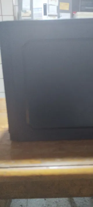 Torre Ordenador Trece Negra