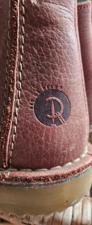 Botas de cuero marrones