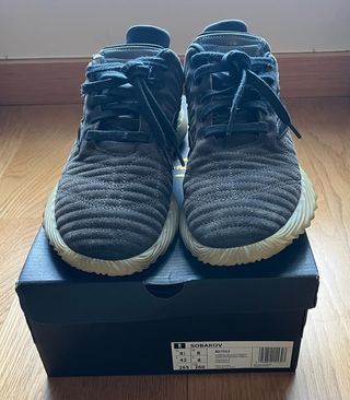 Adidas Sobakov 42 EU / 8 1/2 US