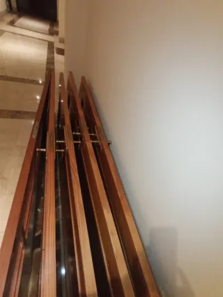 Puerta madera maciza