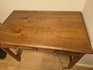 Scrivania in legno americano