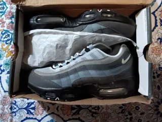 NIKE AIR MAX 95 TT