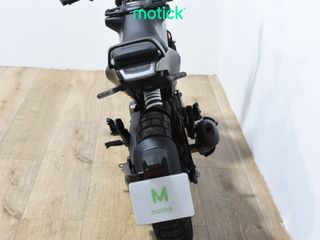 HUSQVARNA SVARTPILEN 125