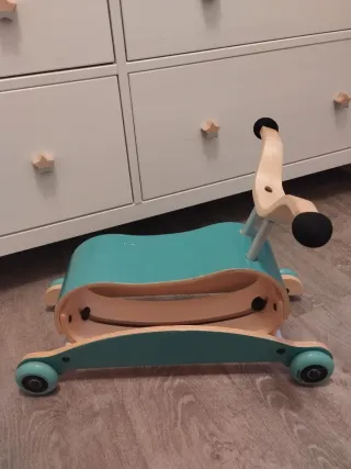 Andador balancín Wishbone Mini Flip