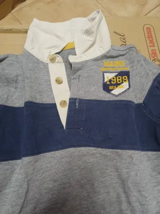 Polo niño gris y azul