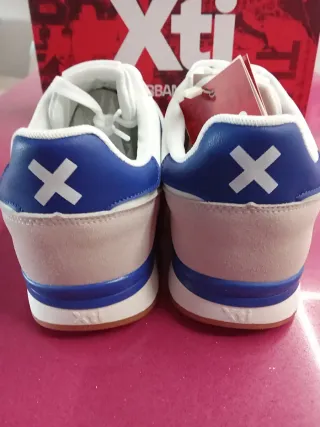 Zapatillas Xti de hombre mbre Talla 44 Nuevas