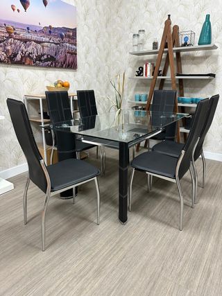 Mesa Moderna Resistente con 6 Sillas enOferta