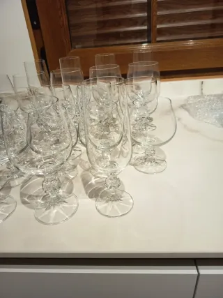 Juego de copas de cristal