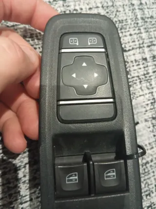 Mando Elevalunas Mercedes Citan W420