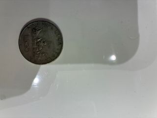 Lote 2 monedas y 5 estuches conmemorativos