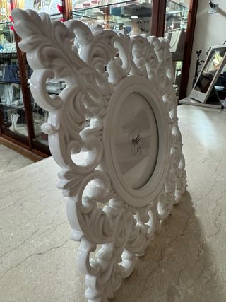 Cornice Bongelli in ceramica