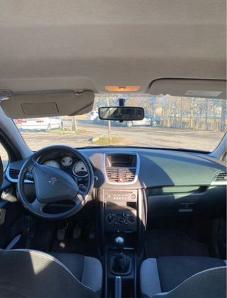 Peugeot 207 2007
