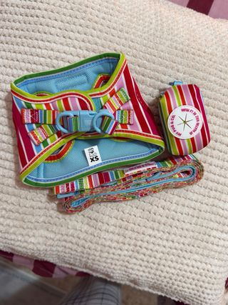 Conjunto arnés, correa y porta bolsas MY PUG & CO.