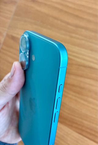 iPhone 16 Verde Fattura Garanzia fino Gen 2027