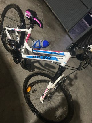 Bicicleta de montaña WEED