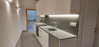 Casa adosada en venta en Centre en Rubí