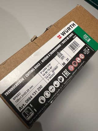Amoladora Radial Würth SWS26 + 3 Cajas + 25 Discos