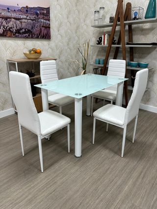 Mesa Cristal con 4 Sillas Nuevo 2 Colores Oferta