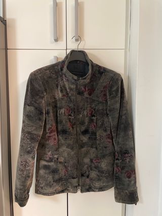 Chaqueta Purificación García floral