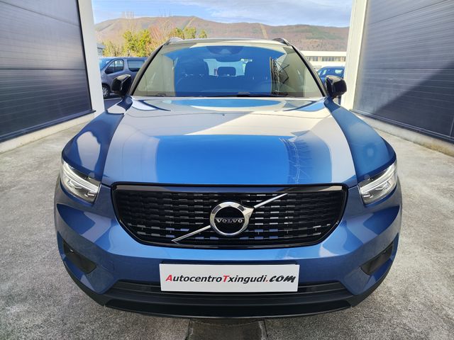 Volvo XC40 RDSIGN AUTO T3 163 CV