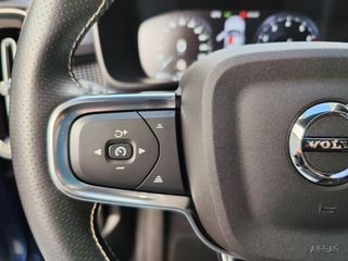 Volvo XC40 RDSIGN AUTO T3 163 CV