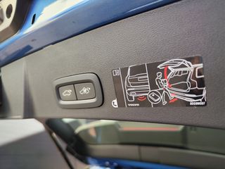 Volvo XC40 RDSIGN AUTO T3 163 CV