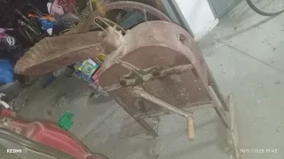 Máquina antigua de manivela