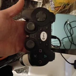 Consola Sony PS2 Slim Negra más mando logic3