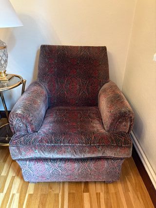 SOFÁ CAMA Y 2 SILLONES