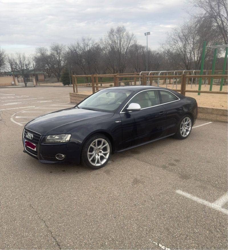 Audi A5 2009 - foto 1