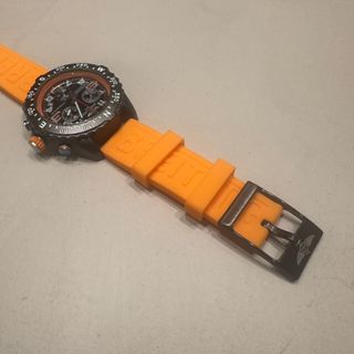 Reloj Breit-ling Endurance Pro Negro Naranja