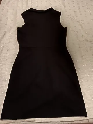 Vestido negro corto estilo blazer