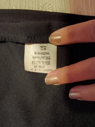 Vestido negro corto estilo blazer