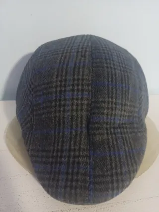 Gorra pico cuadros gris y azul
